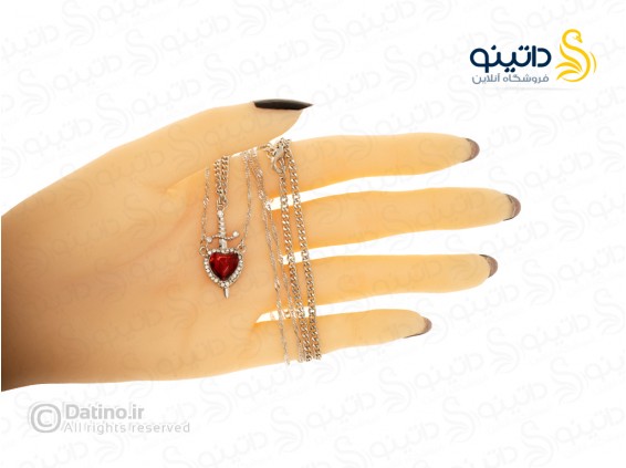 عکس گردنبند جفت دوستی مدل قلب و شمشیر یاقوتی 19868 - انواع مدل گردنبند جفت دوستی مدل قلب و شمشیر یاقوتی 19868