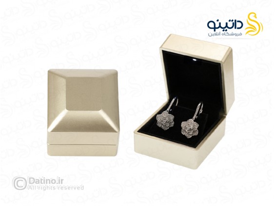عکس جعبه جواهرات مخصوص گوشواره چراغ دار طرح لوکس مربعی 21147 - انواع مدل جعبه جواهرات مخصوص گوشواره چراغ دار طرح لوکس مربعی 21147