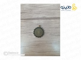 قاب گردن آویز طرح دار کفه دار دایره ای زرد قلم 19705
