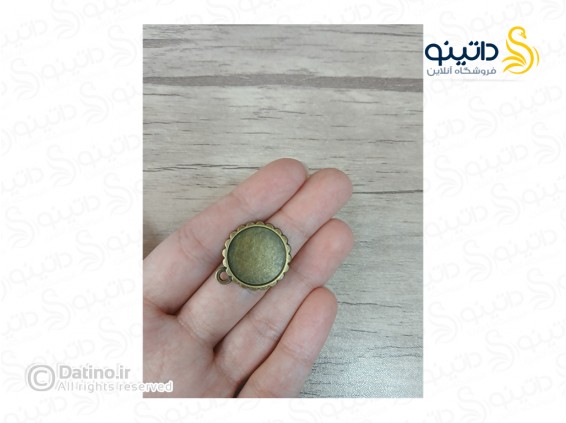 عکس قاب گردن آویز طرح دالبر دایره ای زرد قلم 19744 - انواع مدل قاب گردن آویز طرح دالبر دایره ای زرد قلم 19744